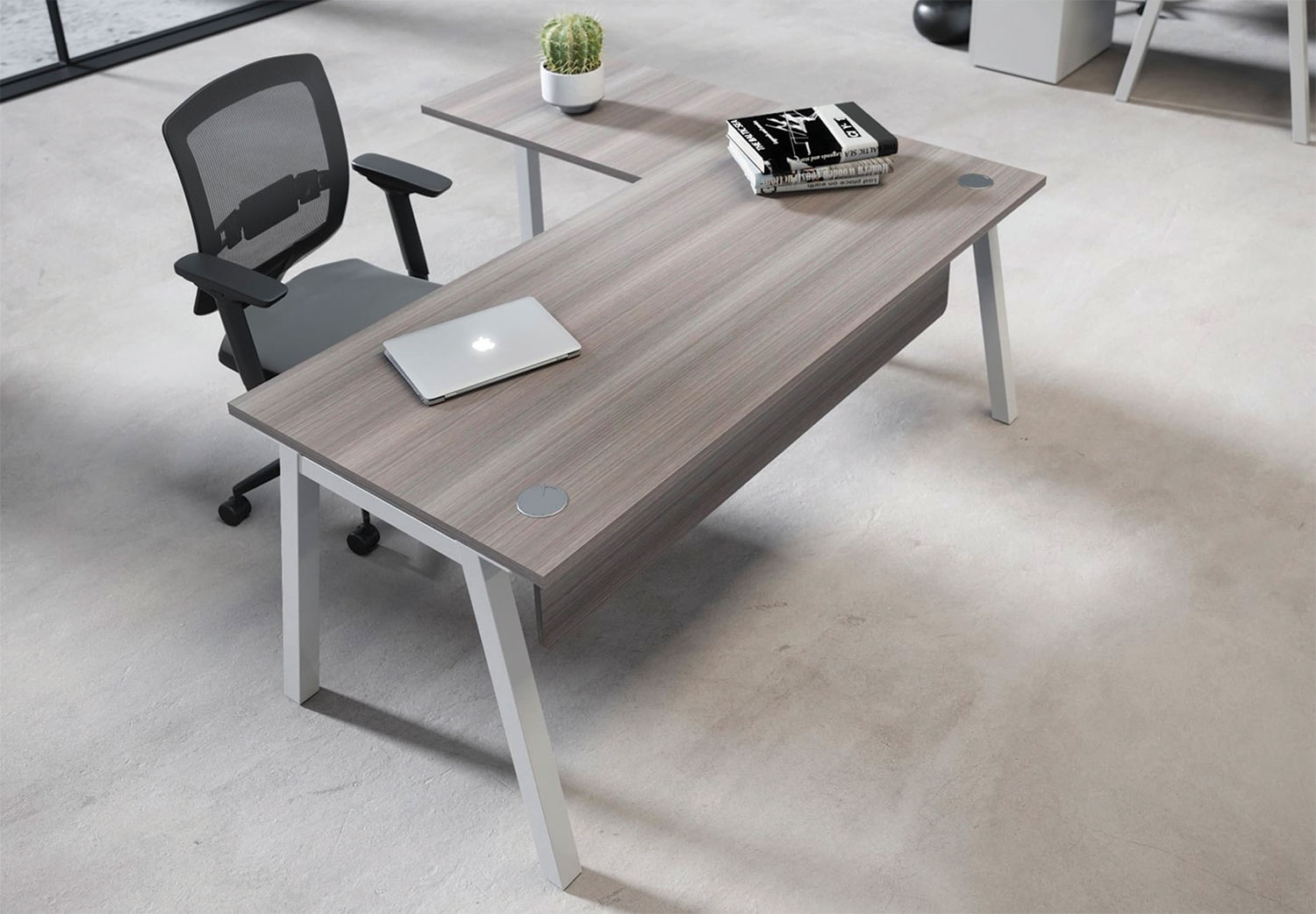 Agencement d'un bureau individuel en L