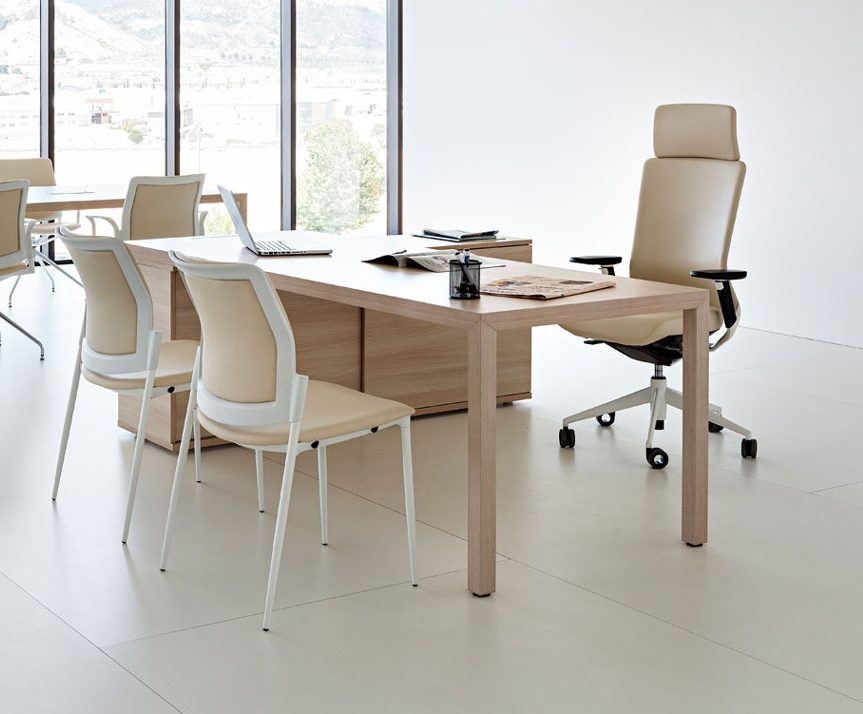 Agencement d'un bureau individuel sur mesure couleur beige