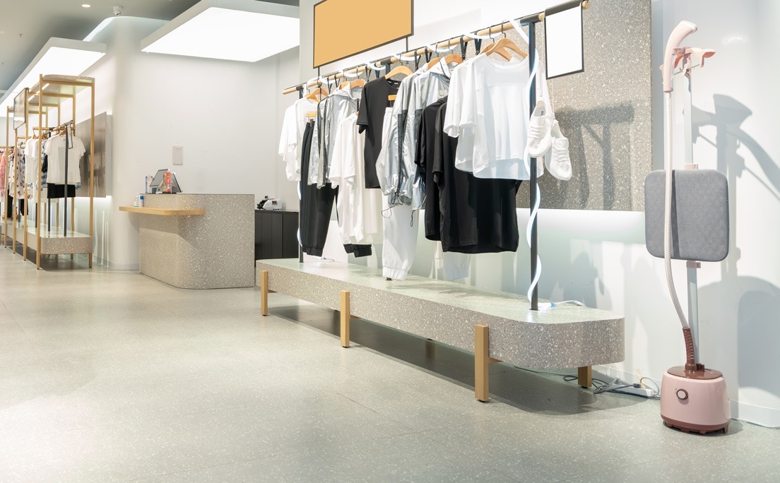 Aménagement d'un showroom design pour une boutique de vêtements