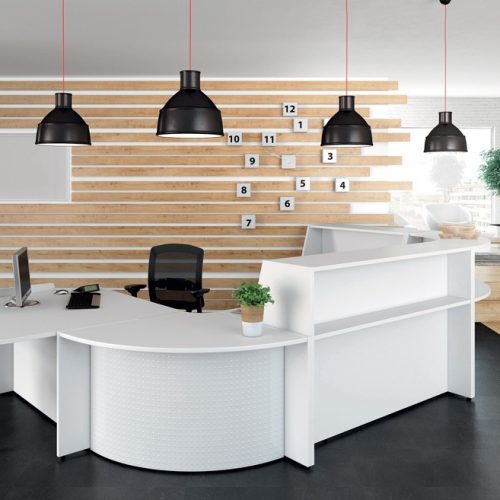 Agencement d'une banque d'accueil spacieuse pour une préfecture